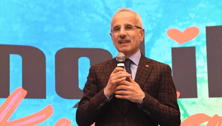 Ulaştırma ve Altyapı Bakanı Abdulkadir Uraloğlu, seçim sürecindeki gayretleri ve yapılan yatırımları anlattı