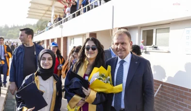 Mersin Üniversitesi Mezuniyet Töreni