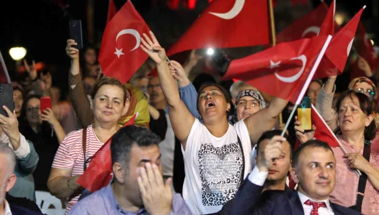 15 Temmuz Demokrasi ve Milli Birlik Günü’nde İzmir’de Anma Etkinliği Gerçekleşti