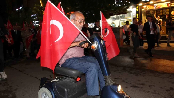 Bingöl’de ’15 Temmuz Demokrasi ve Birlik Günü’ nöbeti tutuldu